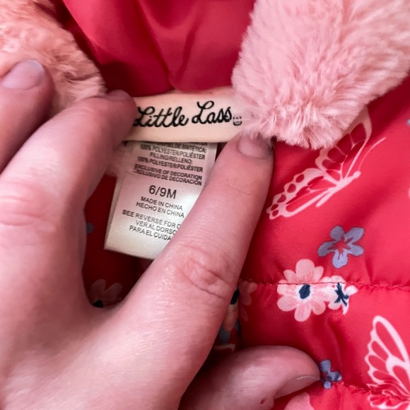 NWOT Little Lass Floral Pink Puffer Vest - Picture 4 of 5